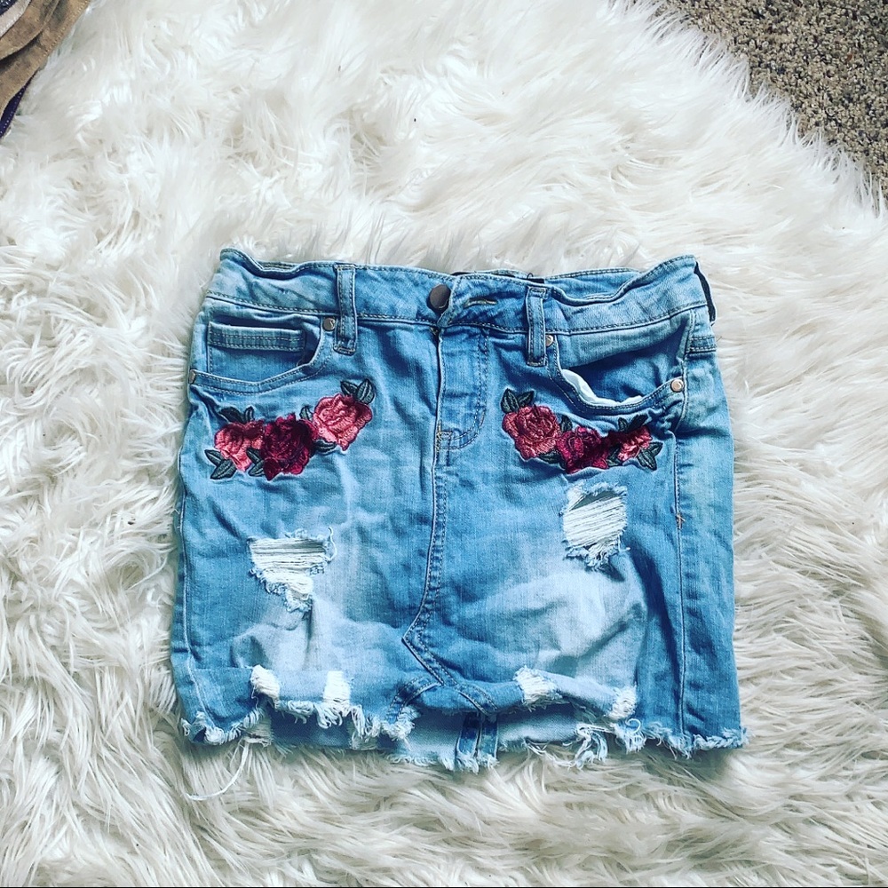 Discovery rose petal Jean skirt